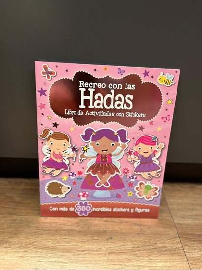 Imagen de Libro de actividades con stickers: cuentos de hadas