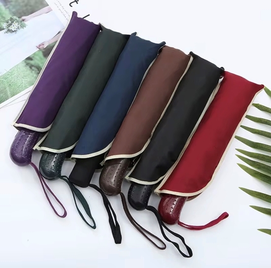 Imagen de Paragua triple automatico con funda